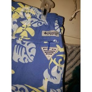 Floral, Hawaiian Print Cloumbia 💕